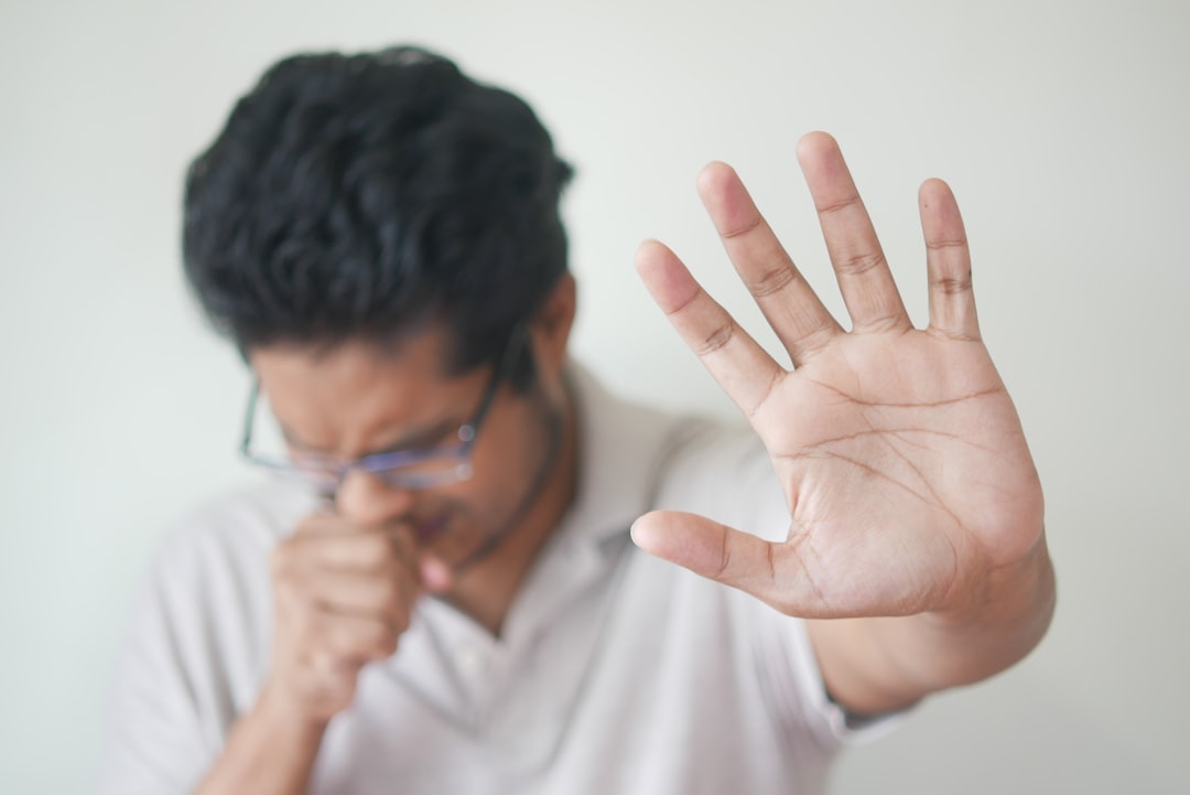 Phlegm: An Overlooked Health Killer! What to Do If You Keep Coughing Up Phlegm?